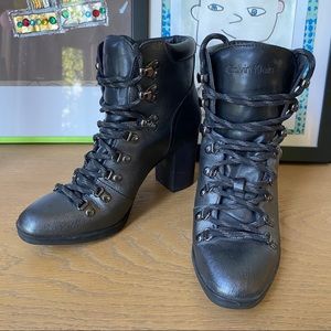 Calvin Klein Evee boots
